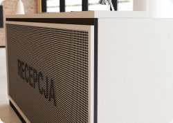 Nowoczesna lada recepcyjna