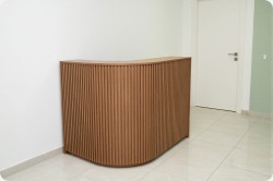 St&oacute;� konferencyjny zouk