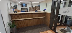 Realizacja recepcja z lamelami