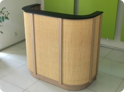 Lada recepcyjna lakierowana