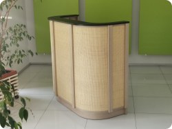 Lada recepcyjna lakierowana