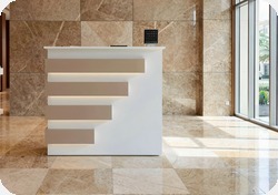 Recepcja z pod�wietleniem LED