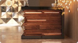 Lada recepcyjna z drewnianymy dekorami