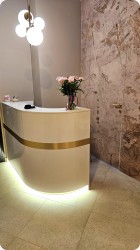 Lada recepcyjna z lamiantu HPL