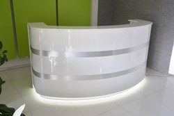 Lada recepcyjna z lamiantu HPL