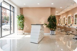 Pi�kna recepcja do salonu beauty