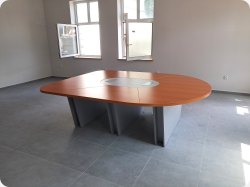 Stó konferencyjny Atria