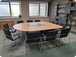 Stó konferencyjny Atria