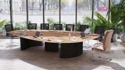 St&oacute;� Konferencyjny Da Vinci