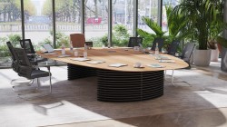 St&oacute;� Konferencyjny Da Vinci