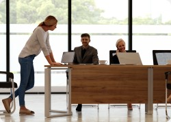 St� konferencyjny brainstorm