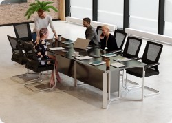 St� konferencyjny brainstorm