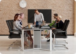 St� konferencyjny brainstorm