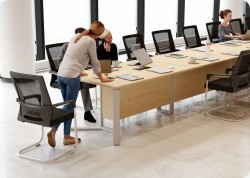 St� konferencyjny brainstorm