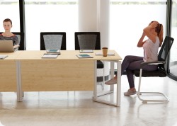 St� konferencyjny brainstorm