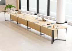 St� konferencyjny brainstorm