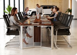 St� konferencyjny brainstorm