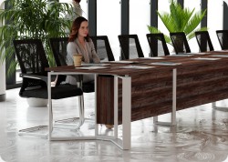 St� konferencyjny brainstorm