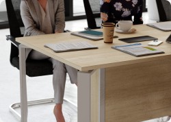 St� konferencyjny brainstorm