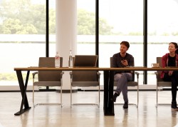 Sto konferencyjny Horizon