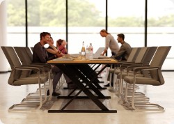 Sto konferencyjny Horizon