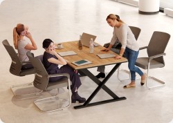 Sto konferencyjny Horizon