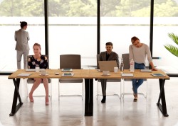 Sto konferencyjny Horizon