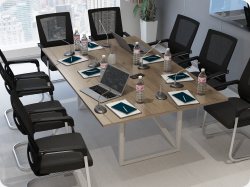 Karmaniola stó konferencyjny