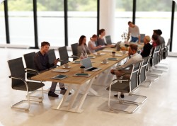 Stó konferencyjny lambada