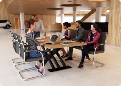 Stó konferencyjny lambada