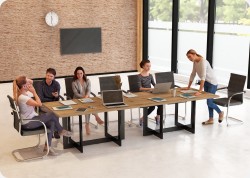 St� konferencyjny Swing