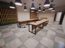 St&oacute;� konferencyjny  Twist C