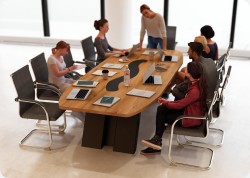 Stó konferencyjny zen