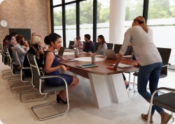 Stó konferencyjny Zen