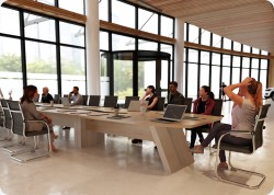 Stó konferencyjny Zen