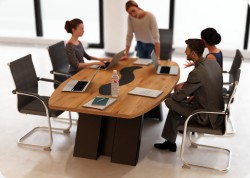 Stó konferencyjny lambada