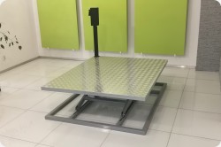 Stół podnoszony elektrycznie